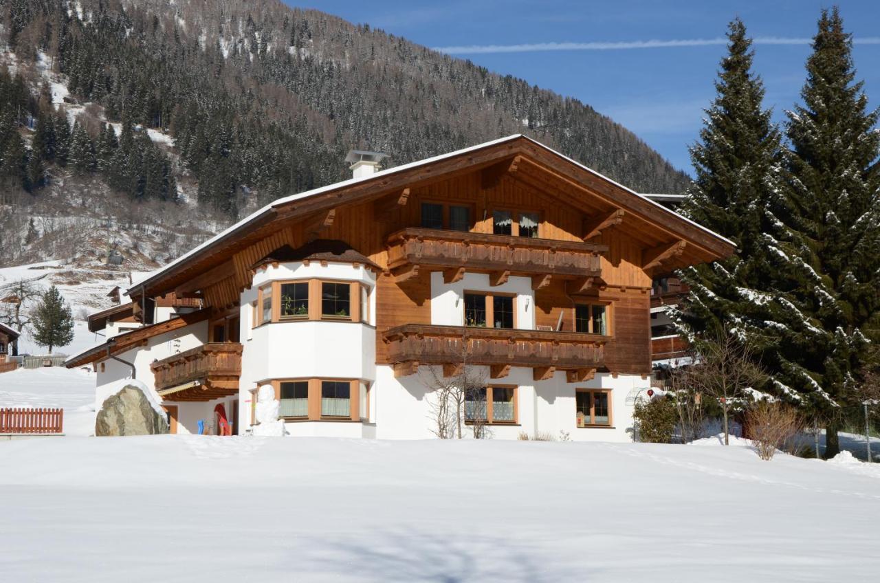 Haus Salchner Appartement Neustift im Stubaital Buitenkant foto